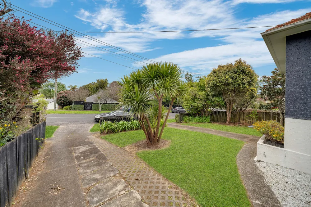 Photos of 50 Fearon Avenue