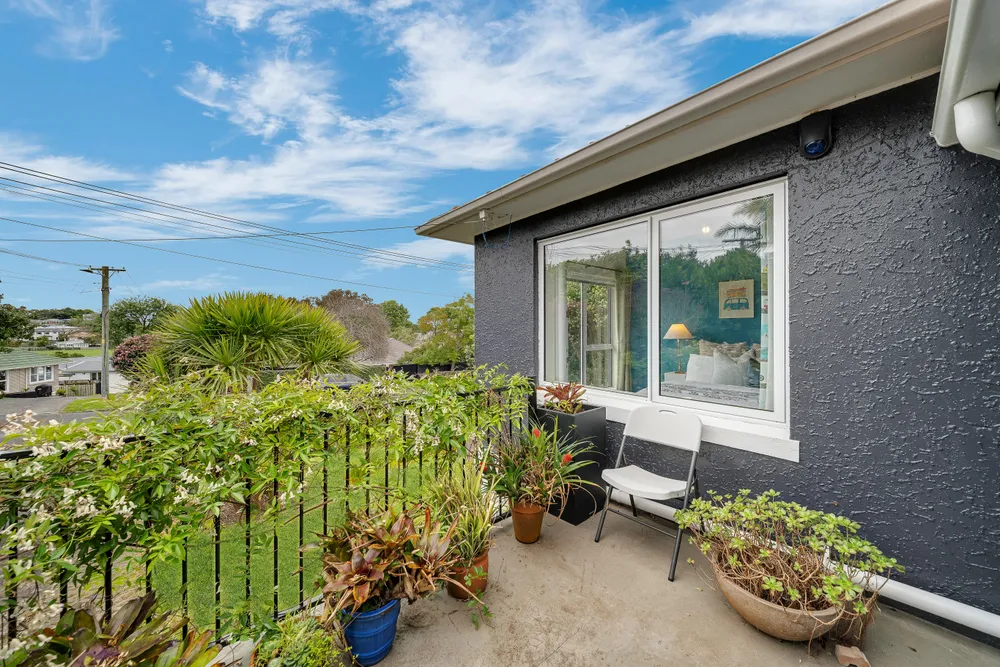 Photos of 50 Fearon Avenue