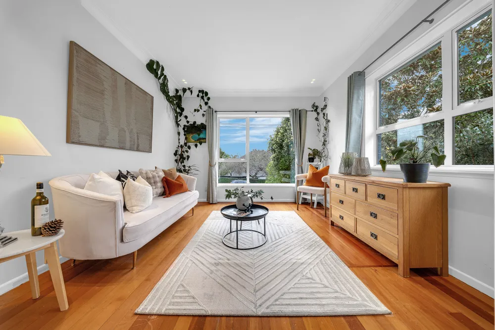 Photos of 50 Fearon Avenue