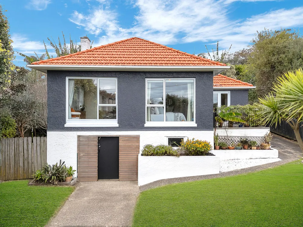 Photos of 50 Fearon Avenue