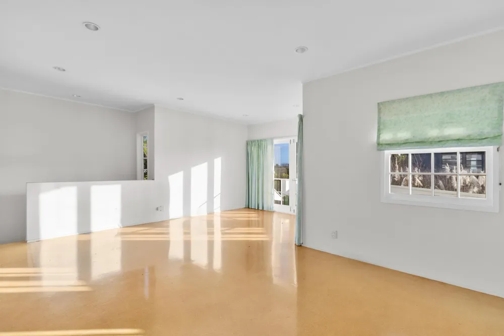 Photos of 127-129 St Heliers Bay Road