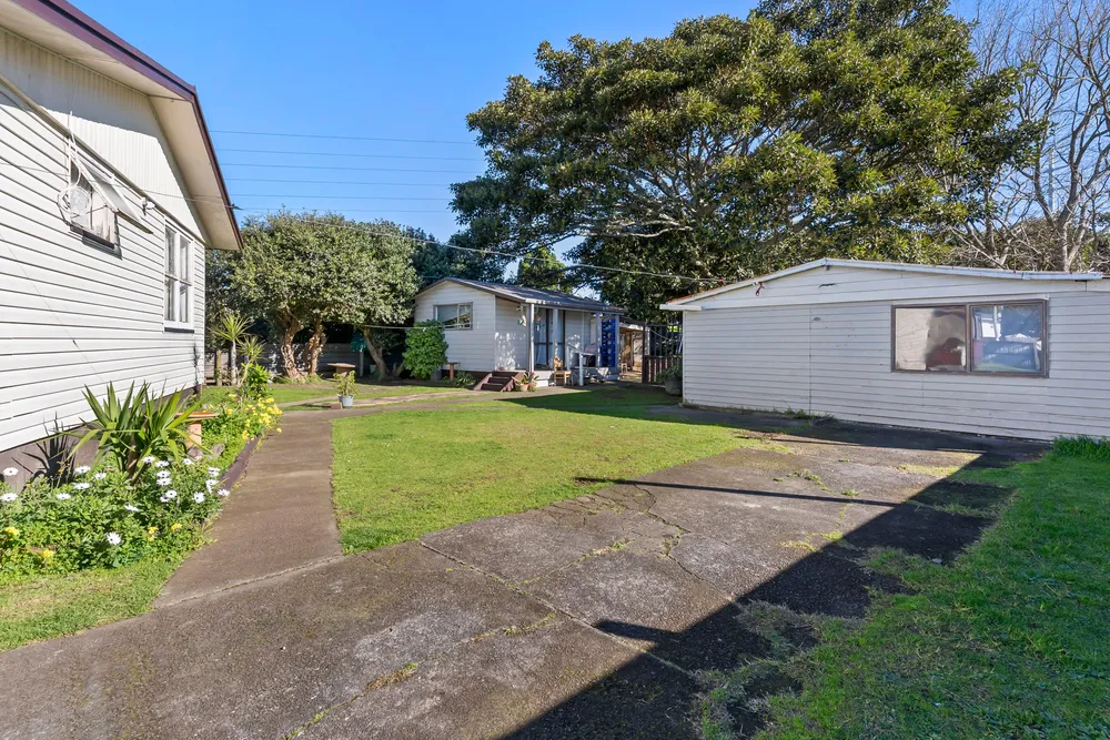 Photos of 66 Clayton Avenue