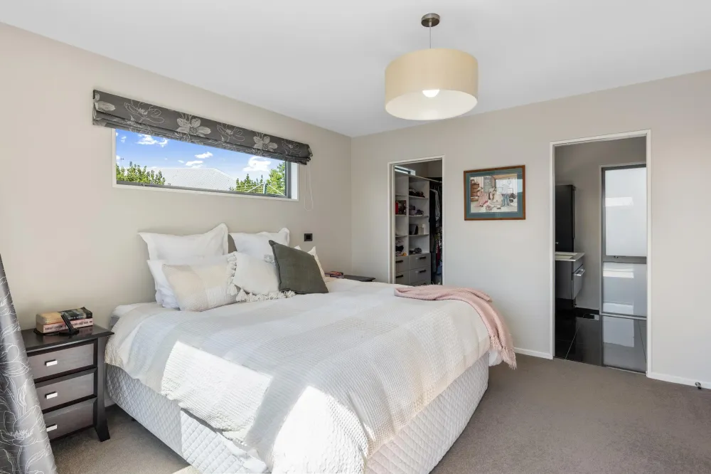 Photos of 9 Ader Close