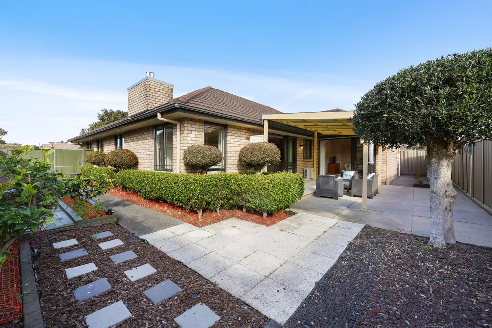 Photos of 16 Erceg Way