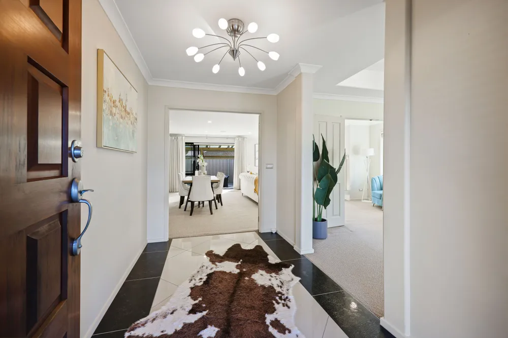 Photos of 16 Erceg Way