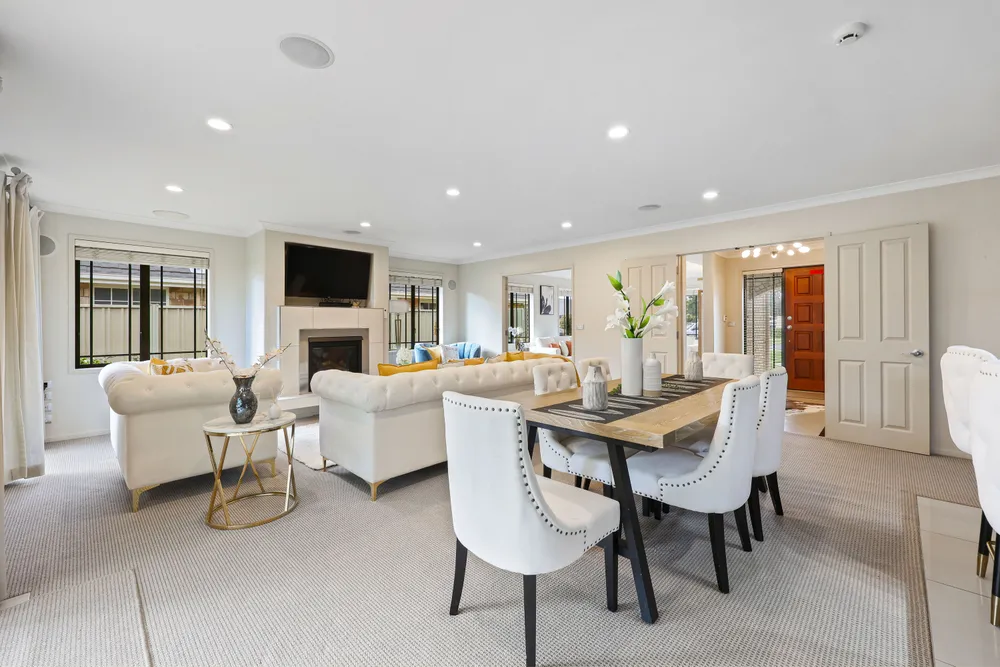 Photos of 16 Erceg Way