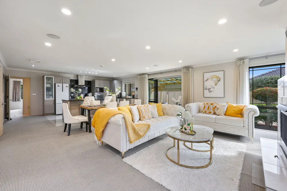 Photos of 16 Erceg Way