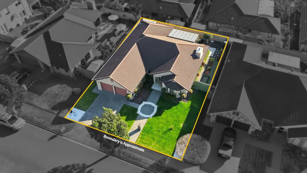 Photos of 16 Erceg Way