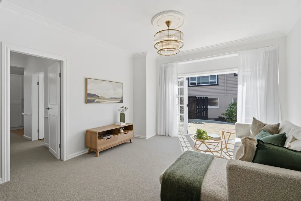 Photos of 203 King Street
