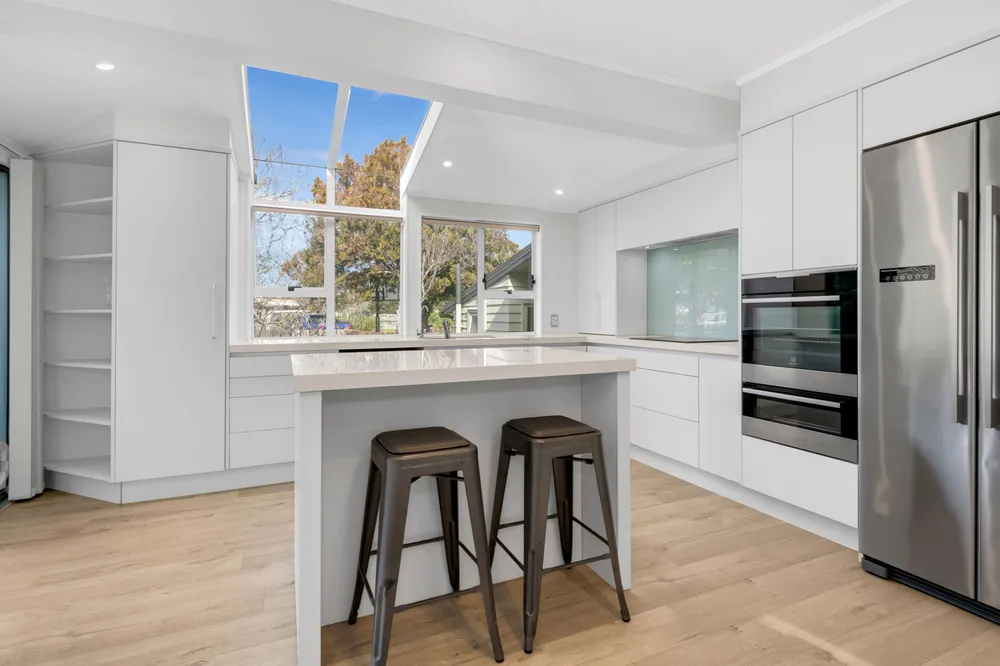 Photos of 86 Ti Rakau Drive