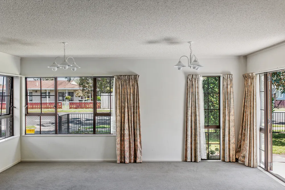 Photos of 131b King Street