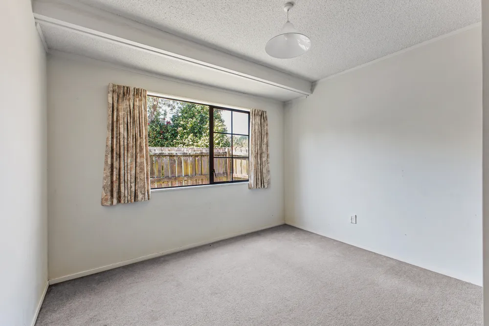 Photos of 131b King Street