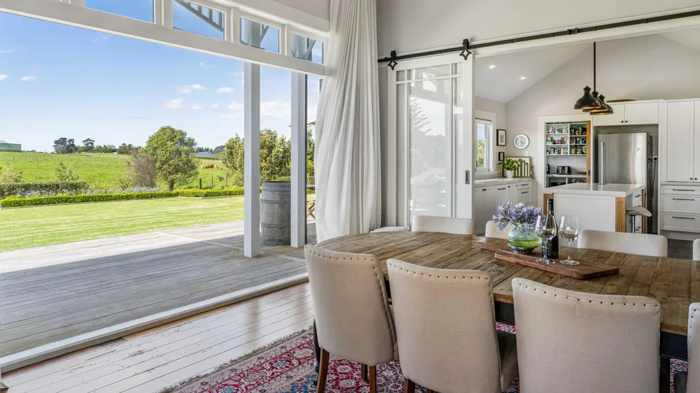 Photos of 111 Wharf Road