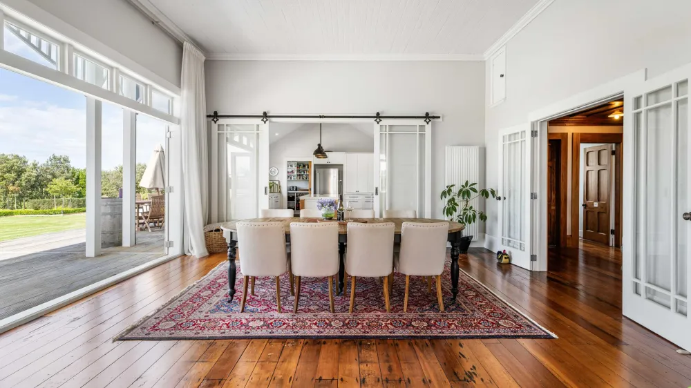 Photos of 111 Wharf Road
