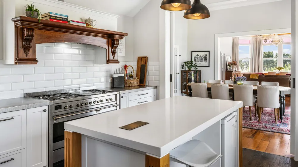 Photos of 111 Wharf Road