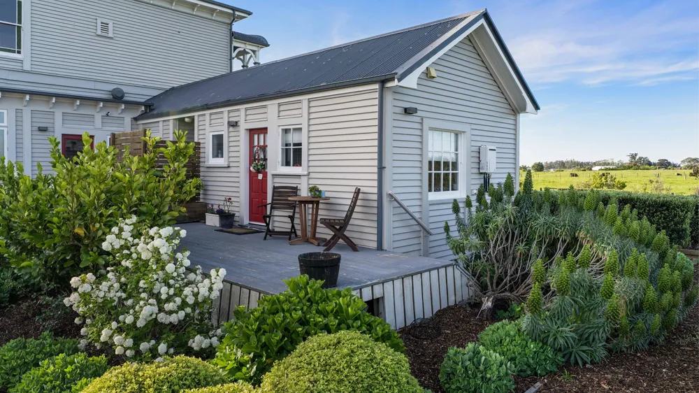 Photos of 111 Wharf Road
