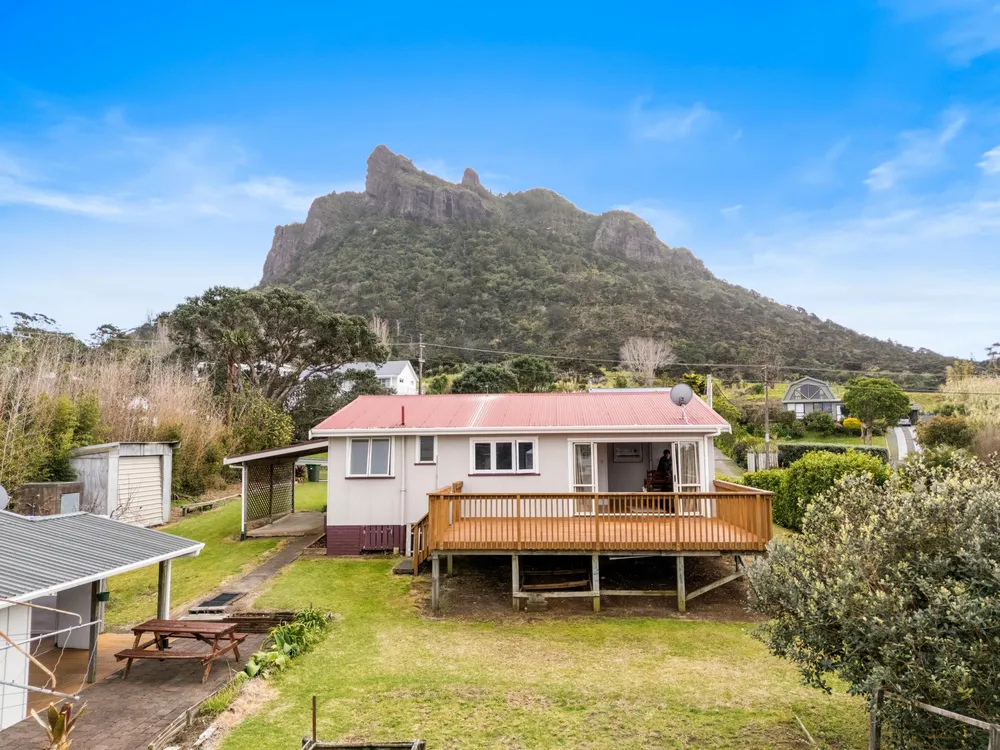 Photos of 2302 Whangarei Heads Road