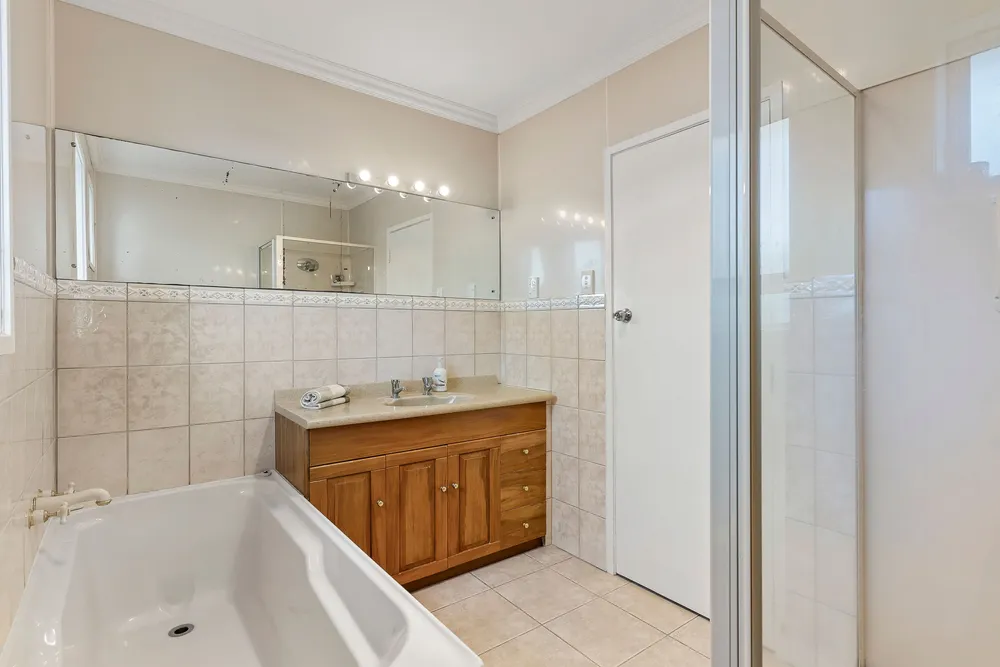 Photos of 13 Carole Crescent