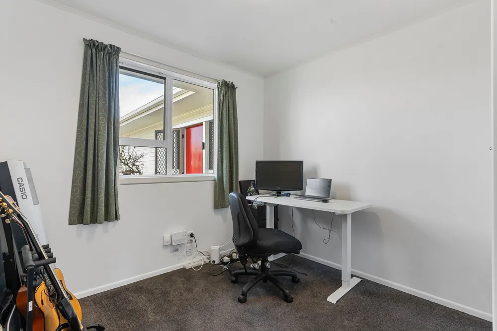 Photos of 13 Carole Crescent