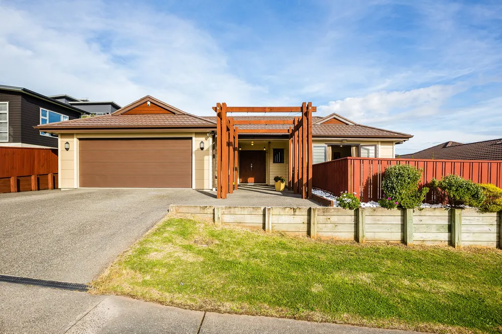 Photos of 4 Petrel Lane