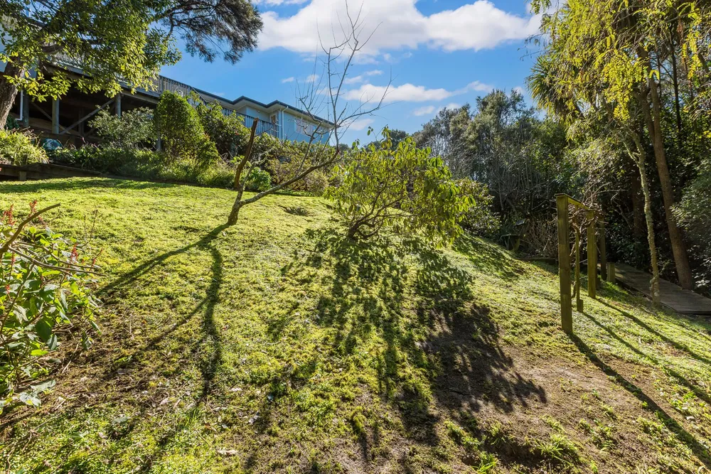 Photos of 4 Petrel Lane