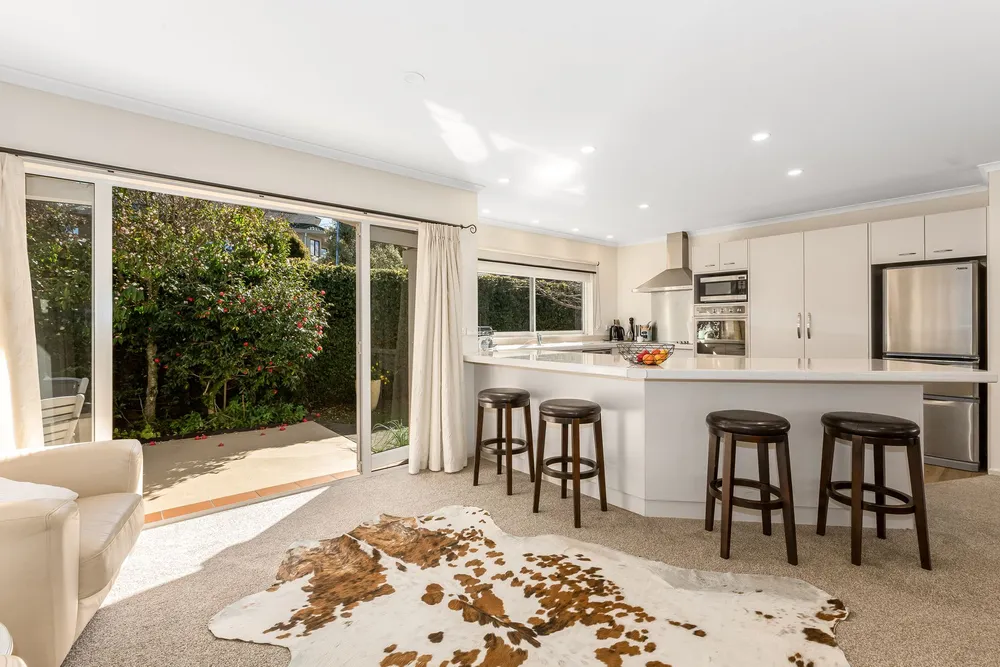 Photos of 4 Petrel Lane