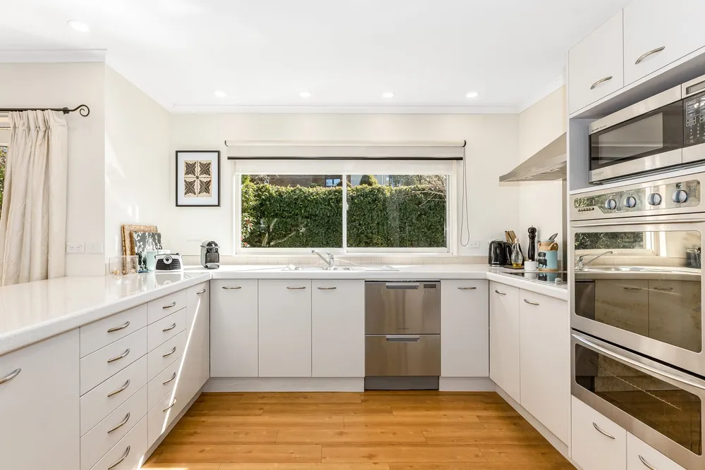 Photos of 4 Petrel Lane