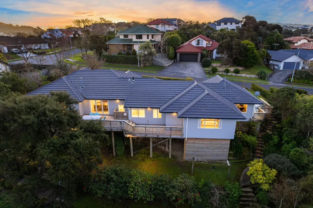 Photos of 4 Petrel Lane