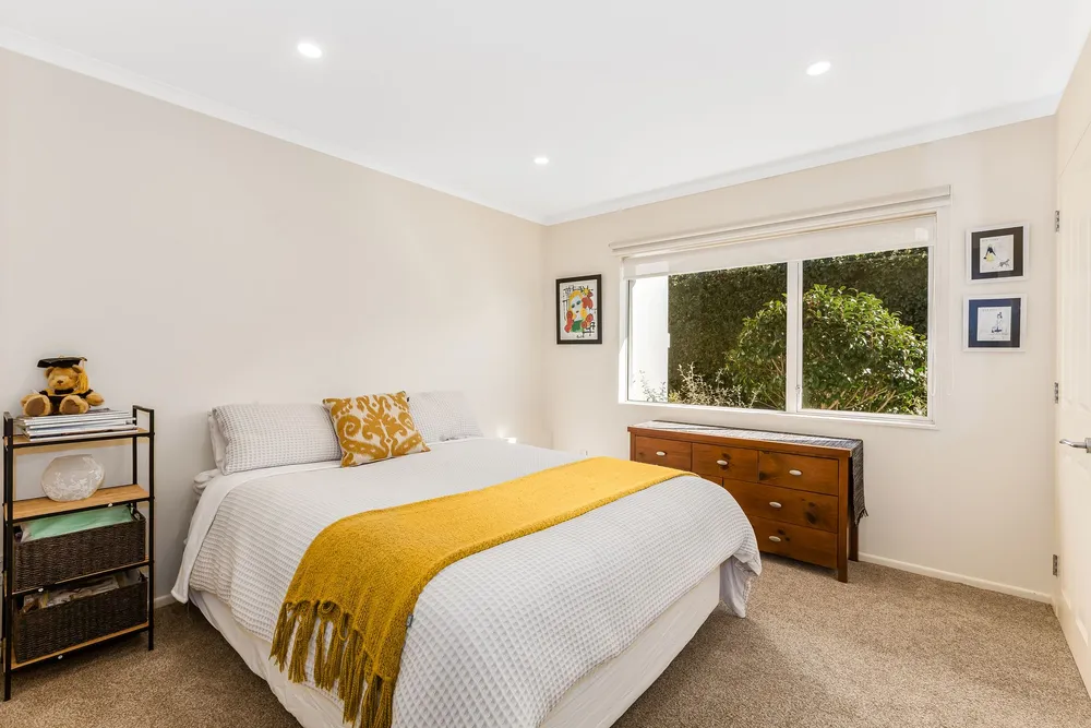 Photos of 4 Petrel Lane