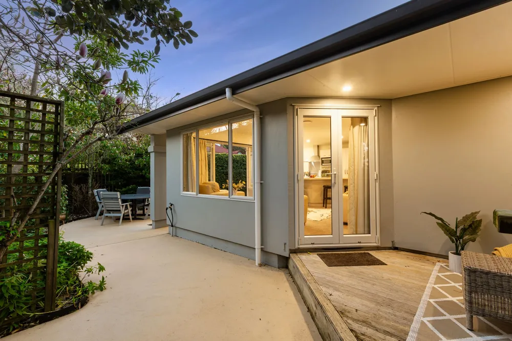 Photos of 4 Petrel Lane