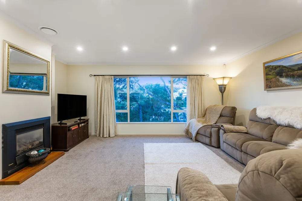 Photos of 4 Petrel Lane
