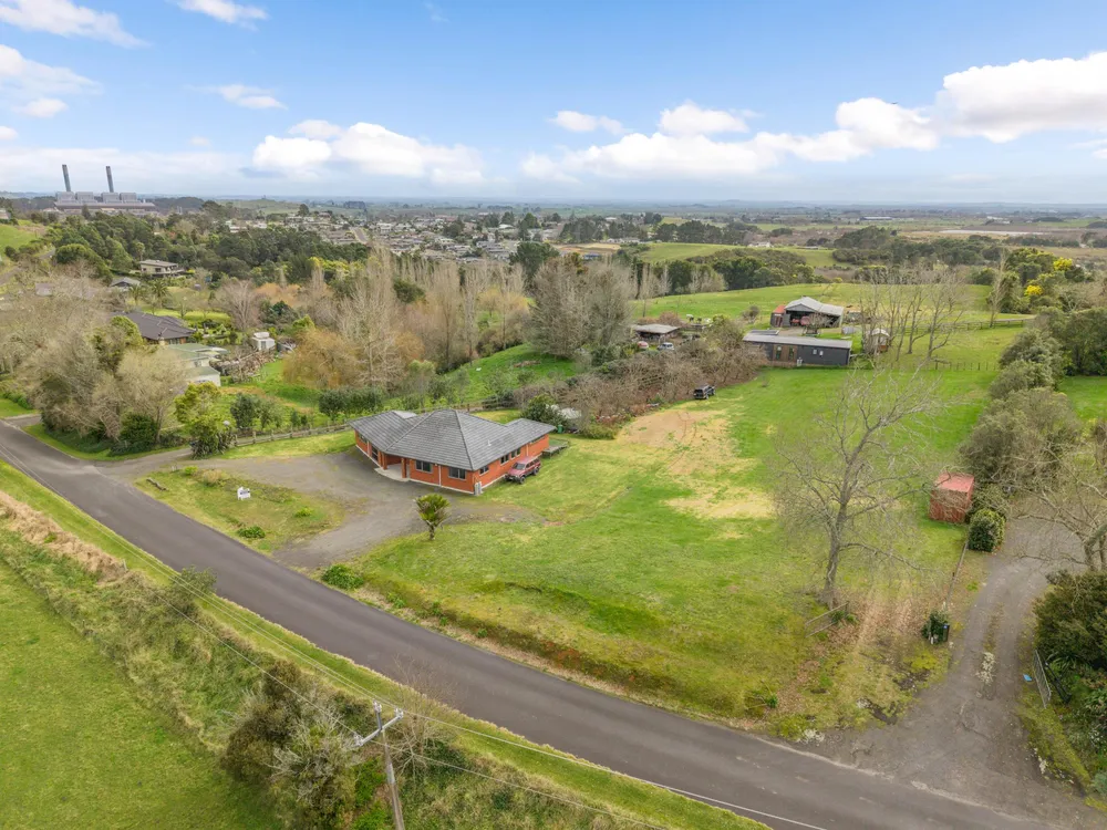 Photos of 193 Kimihia Road