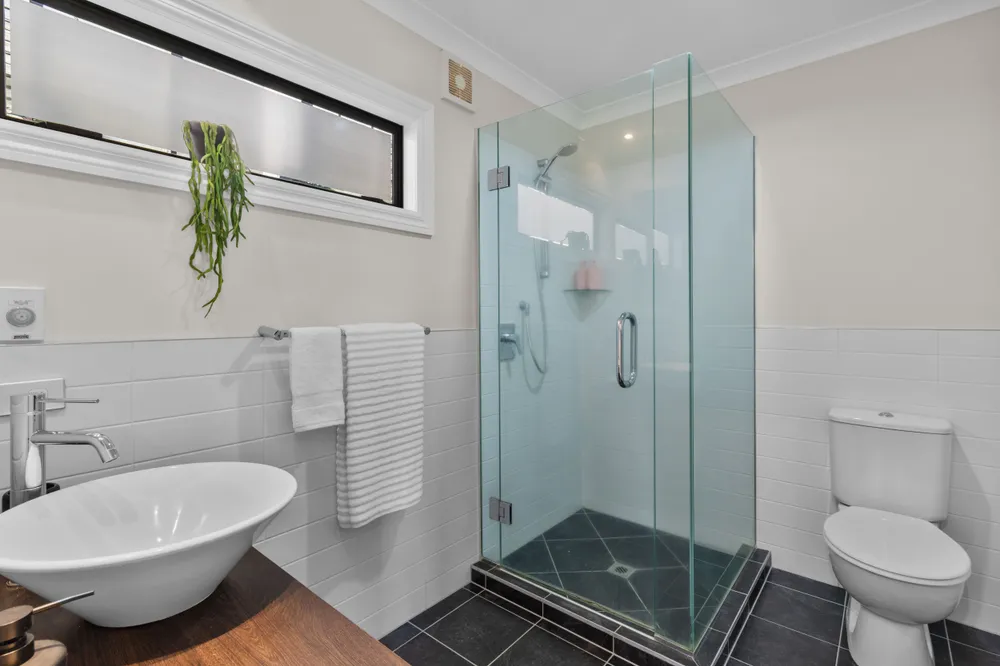 Photos of 56B Sprott Road