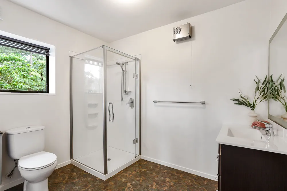 Photos of 168 Shaw Road