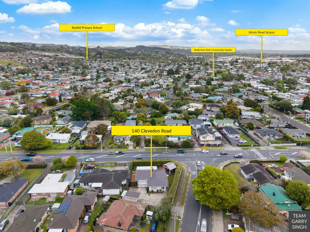 Photos of 140 Clevedon Road