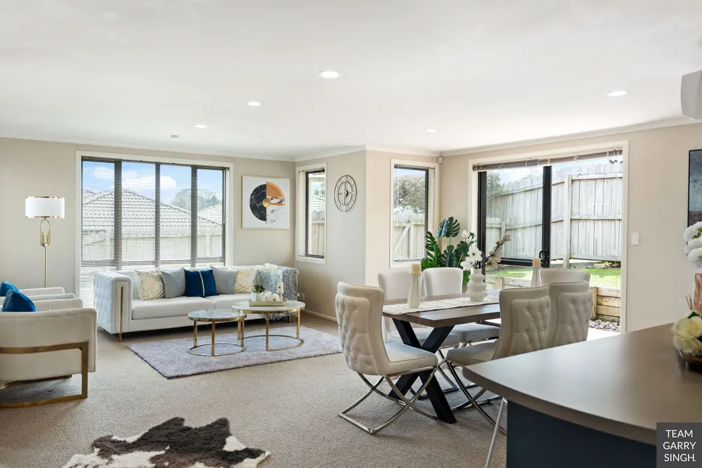 Photos of 24 Mt Lebanon Crescent