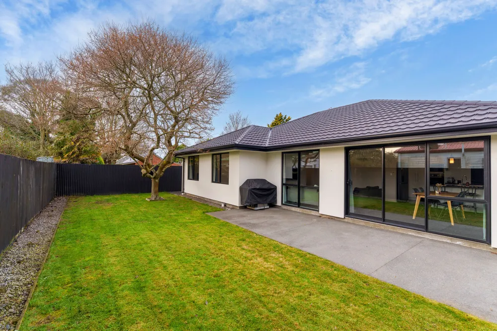 Photos of 16A Riwai Street