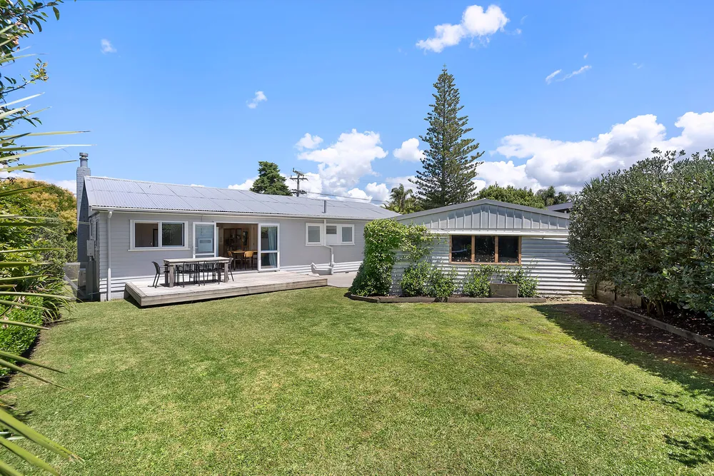 Photos of 1 Mackwood Place