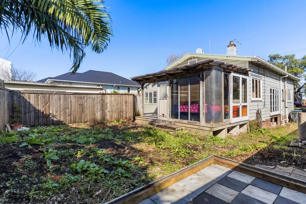 Photos of 19 Fir Street