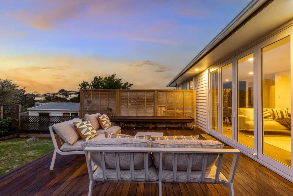 Photos of 25 Beazley Avenue
