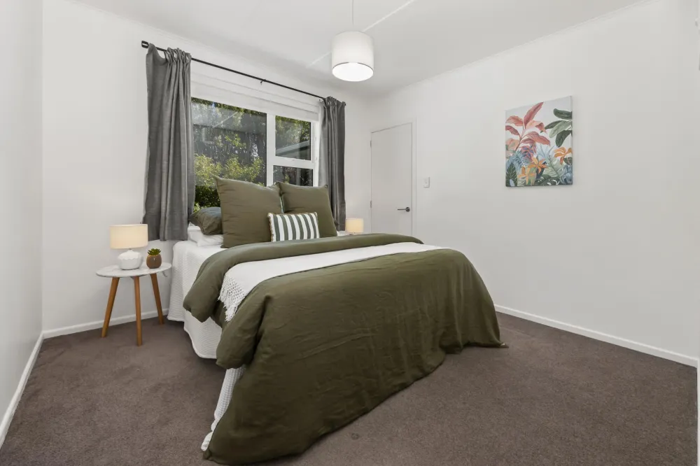 Photos of 25 Beazley Avenue