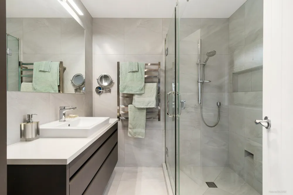 Photos of 241 Beaver Road