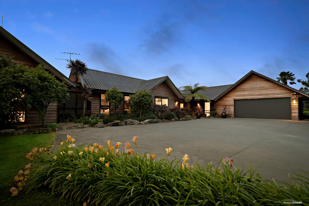 Photos of 241 Beaver Road