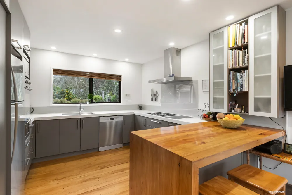 Photos of 241 Beaver Road