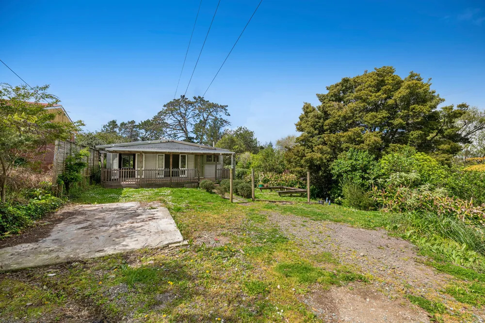 Photos of 14 Blue Gum Avenue