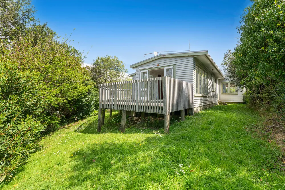 Photos of 14 Blue Gum Avenue
