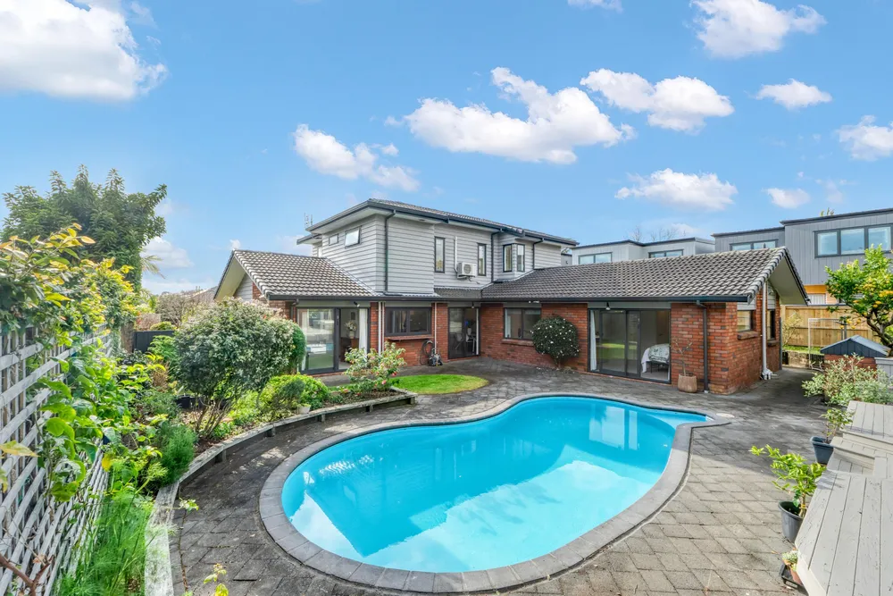 Photos of 50 Loloma Drive
