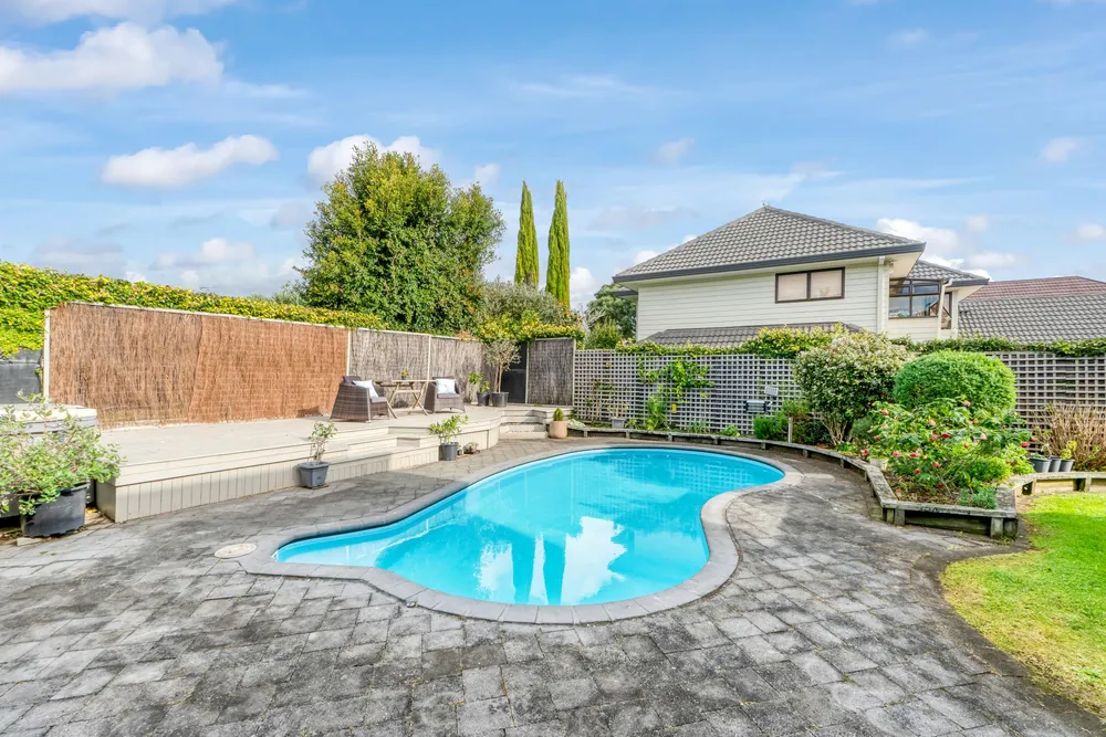 Photos of 50 Loloma Drive