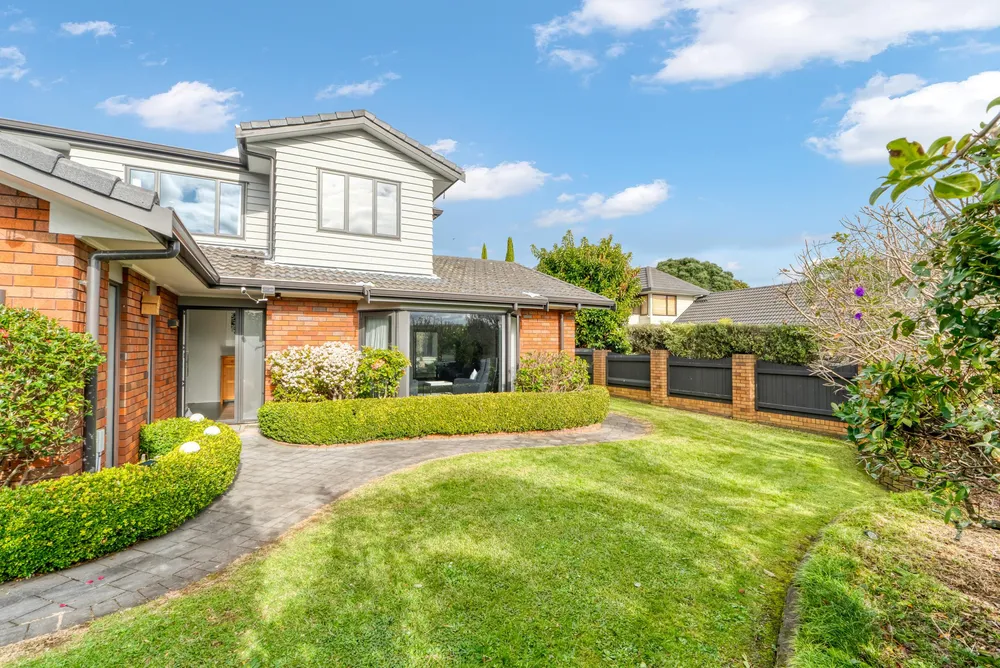 Photos of 50 Loloma Drive