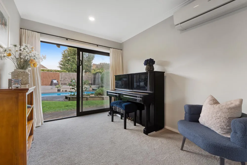 Photos of 50 Loloma Drive